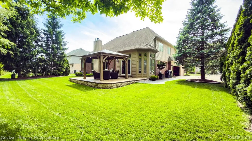 43662 Vintners Place Drive Sterling Heights City MI 48314