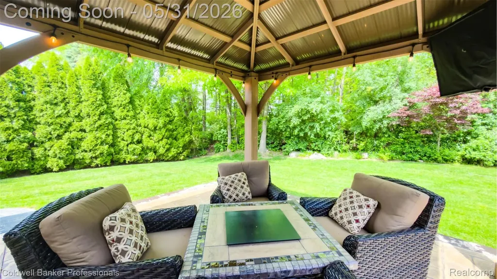 43662 Vintners Place Drive Sterling Heights City MI 48314