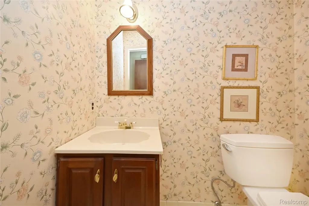 2648 Kopson Court Bloomfield Hills City MI 48304