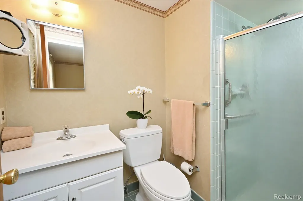 2648 Kopson Court Bloomfield Hills City MI 48304