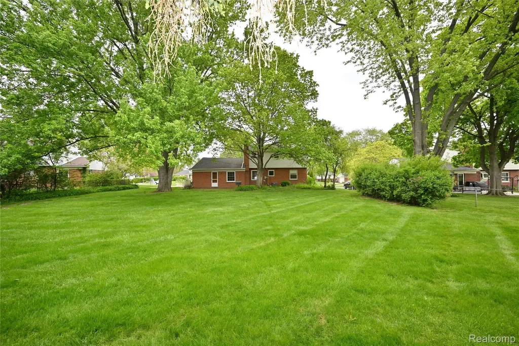 2648 Kopson Court Bloomfield Hills City MI 48304