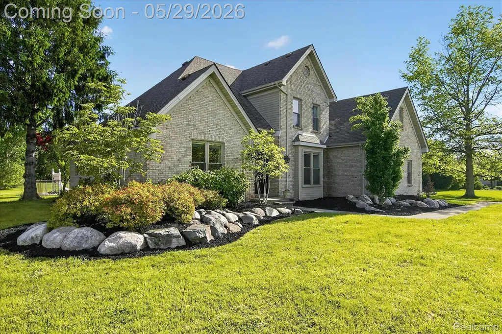34604 Jesica Lane Huron Charter Township MI 48164