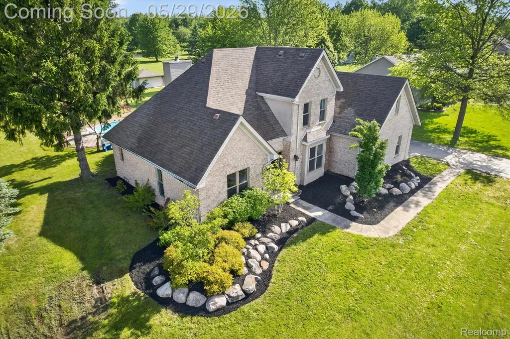 34604 Jesica Lane Huron Charter Township MI 48164