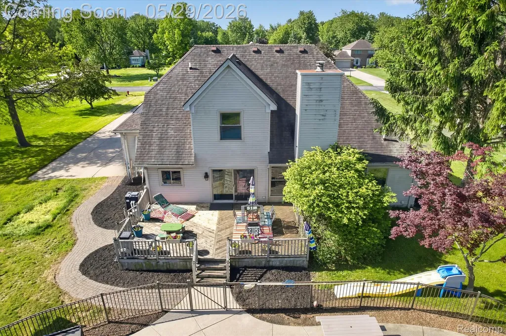 34604 Jesica Lane Huron Charter Township MI 48164