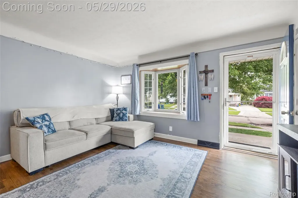 1712 Rose Avenue Lincoln Park City MI 48146