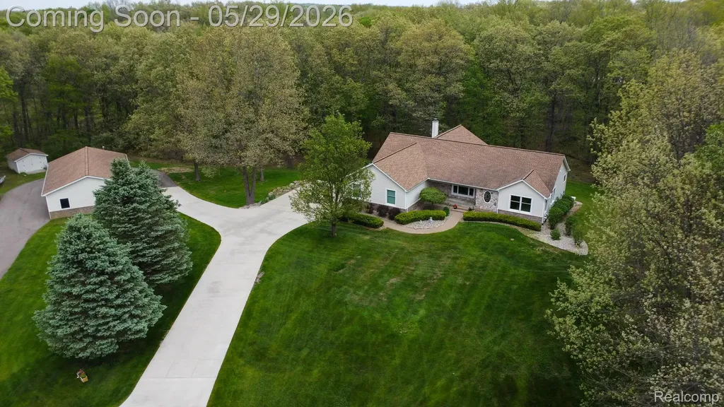 321 Elio Highland Charter Township MI 48357