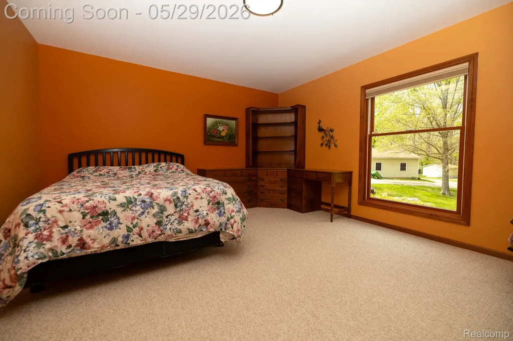 321 Elio Highland Charter Township MI 48357