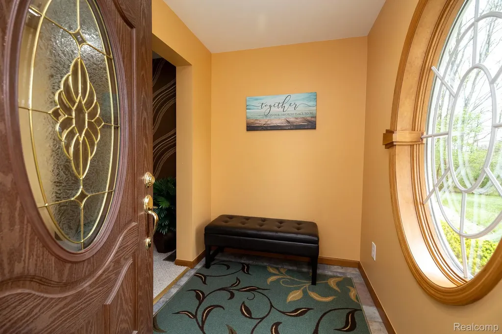 321 Elio Highland Charter Township MI 48357