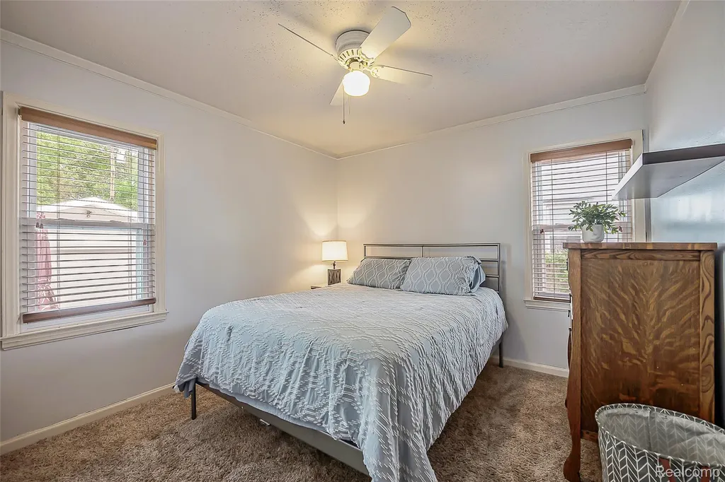 417 Helene Avenue Royal Oak City MI 48067