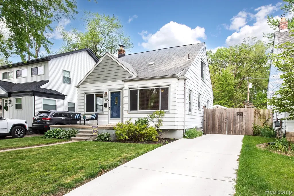 417 Helene Avenue Royal Oak City MI 48067