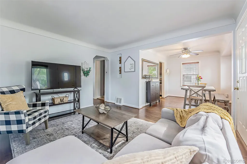 417 Helene Avenue Royal Oak City MI 48067