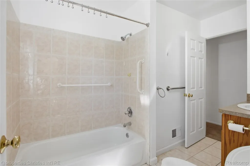 5941 Willowbridge Road Ypsilanti City MI 48197