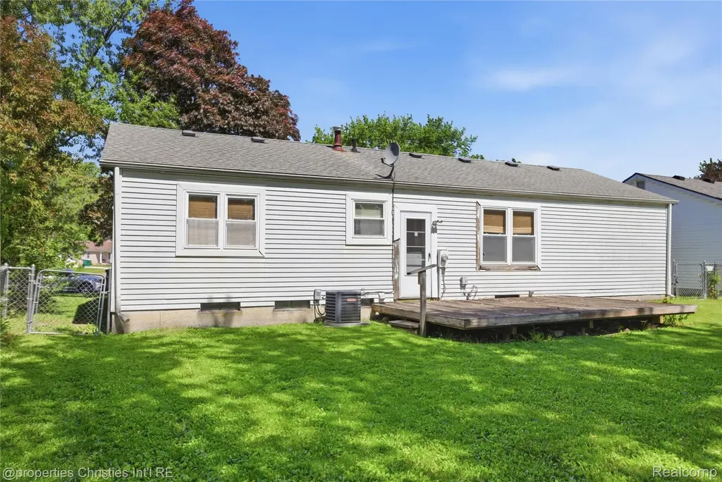5941 Willowbridge Road Ypsilanti City MI 48197