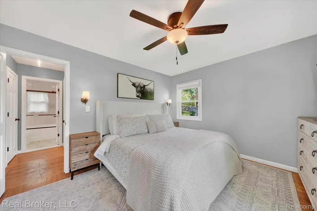 6551 Duffield Street West Bloomfield Charter Township MI 48324