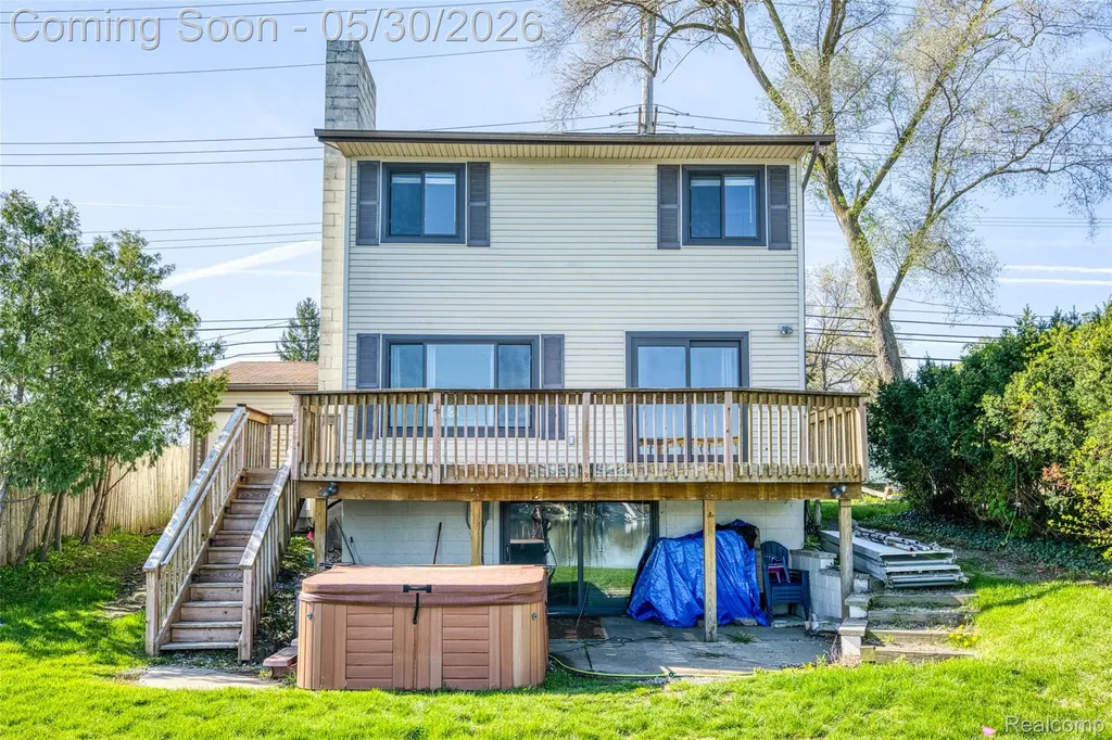 10094 Elizabeth Lake Road White Lake Charter Township MI 48386