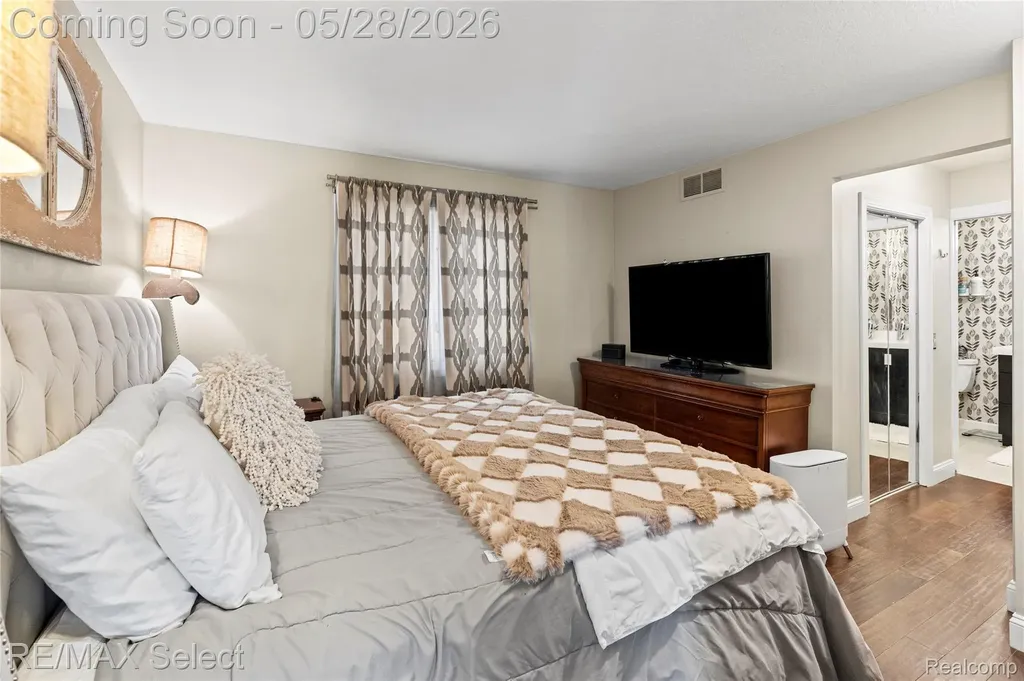 11476 Moffett Court Fenton Charter Township MI 48430