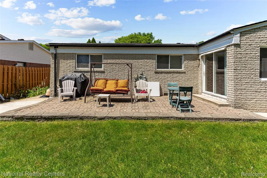 37050 Calka Drive Sterling Heights City MI 48310