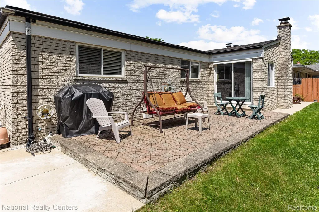 37050 Calka Drive Sterling Heights City MI 48310