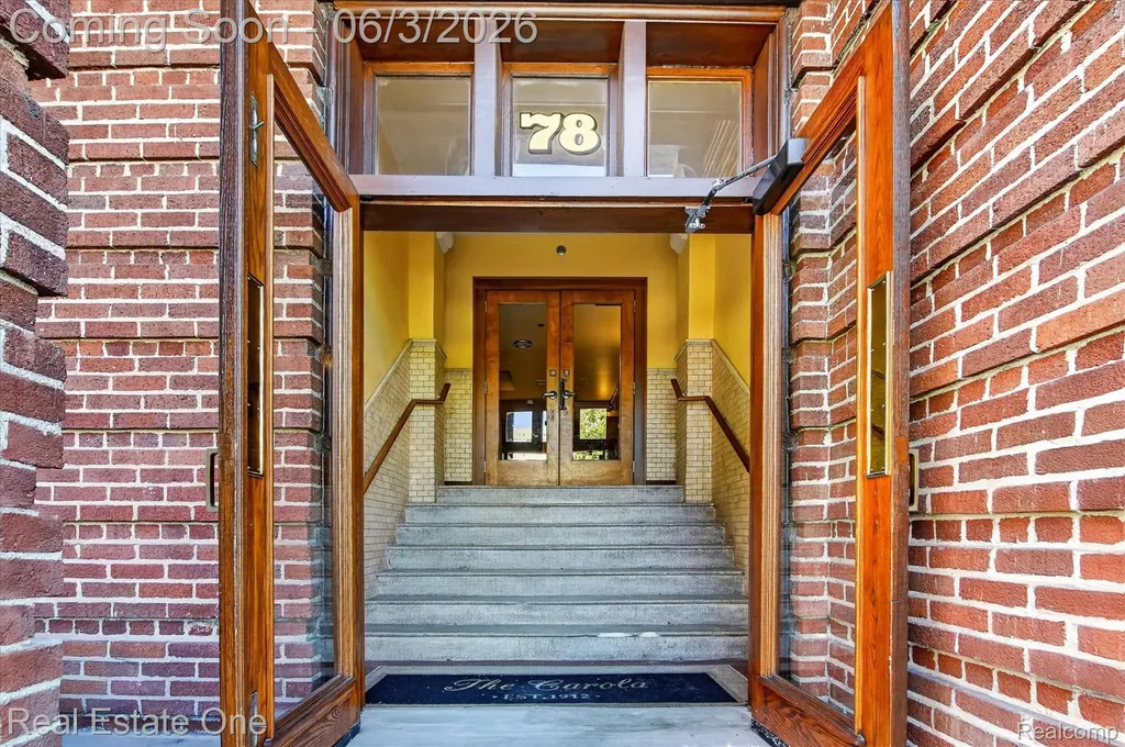 78 Watson Street Detroit City MI 48201
