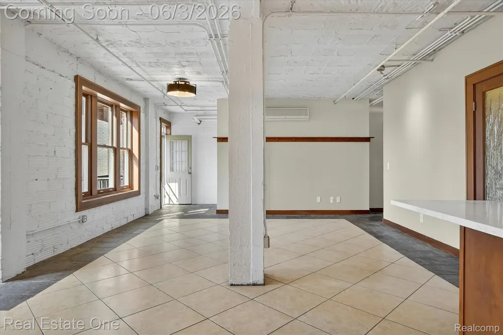 78 Watson Street Detroit City MI 48201