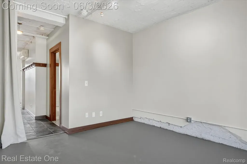 78 Watson Street Detroit City MI 48201