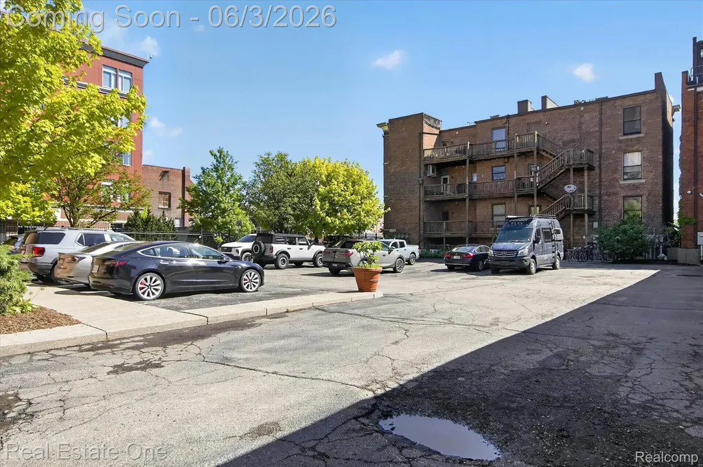 78 Watson Street Detroit City MI 48201