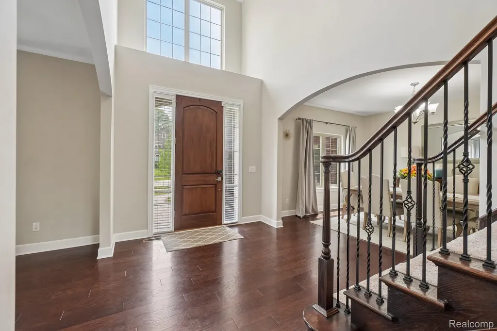47566 Alpine Drive Novi City MI 48374