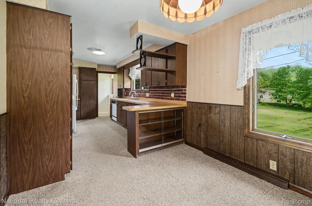 791 Kline Road Oakland Charter Township MI 48363
