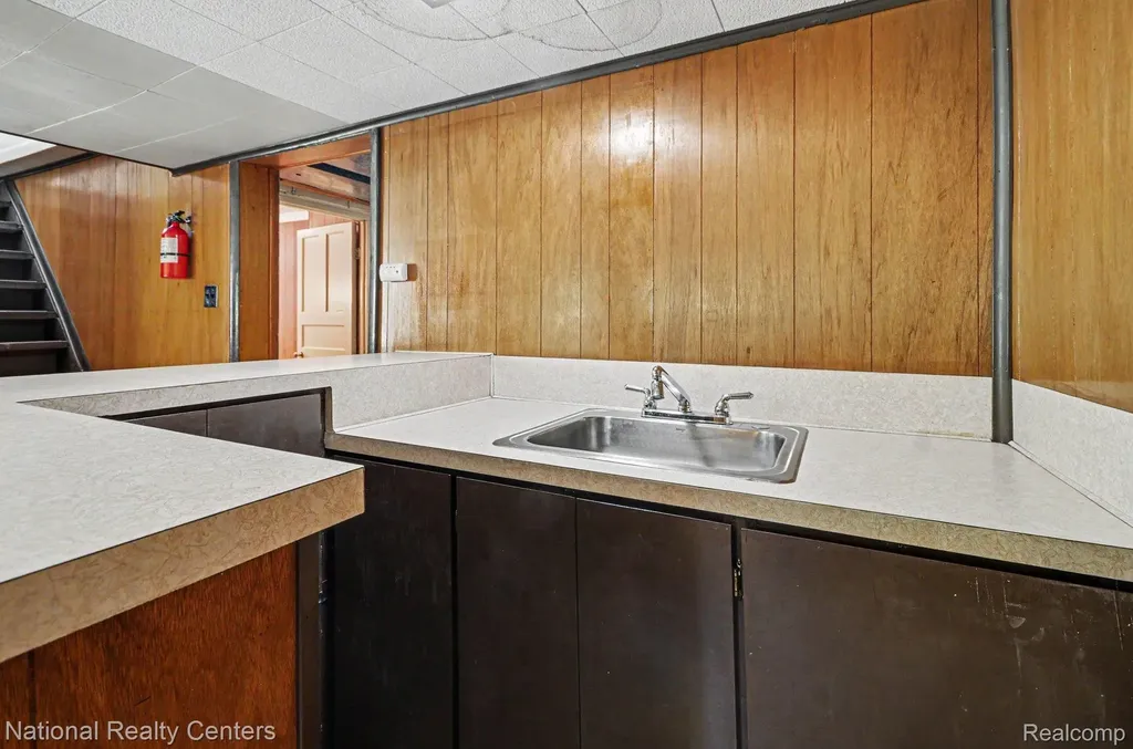 791 Kline Road Oakland Charter Township MI 48363