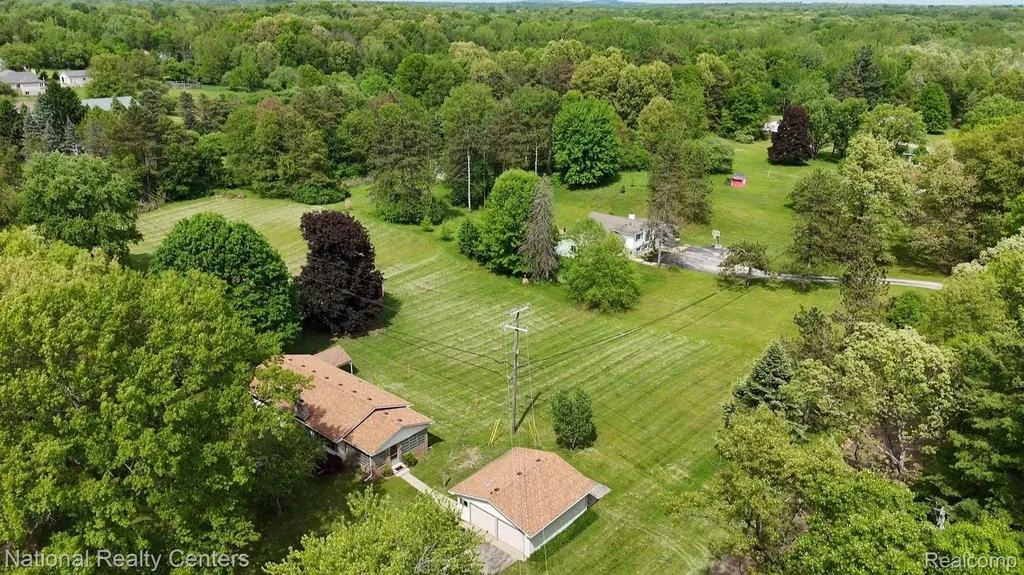 791 Kline Road Oakland Charter Township MI 48363