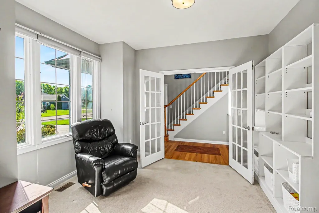 9367 Wildflower Way Springfield Charter Township MI 48350