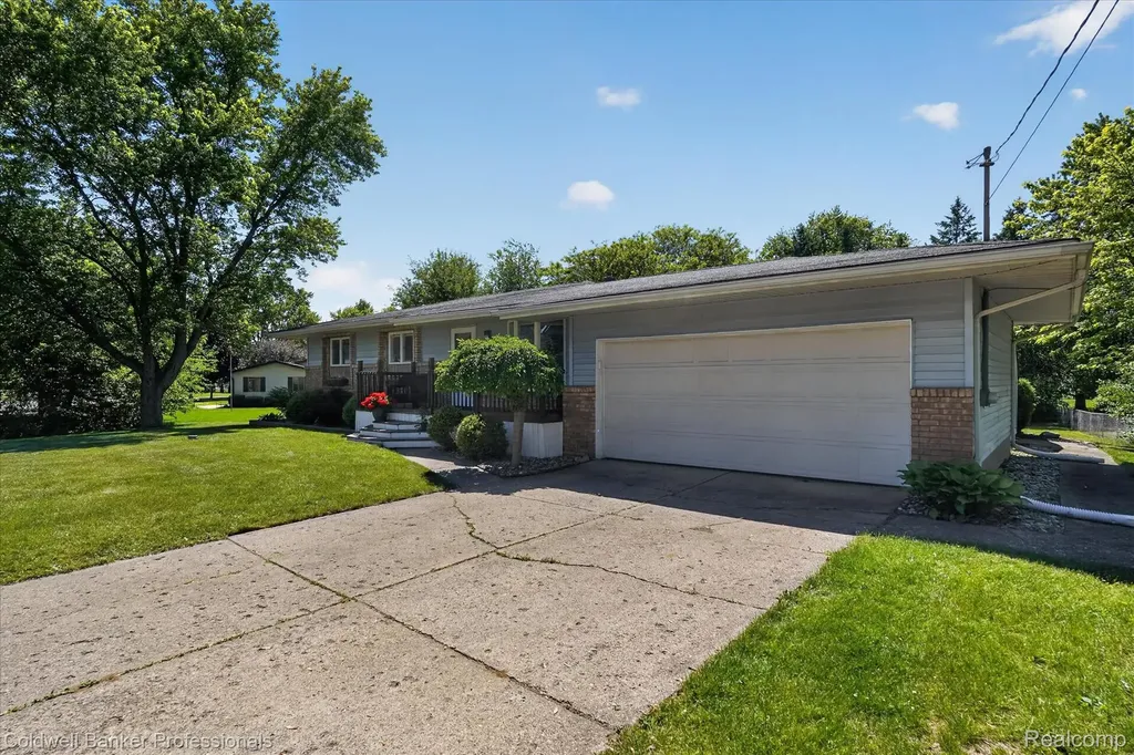 6076 Wild Turkey Road Grand Blanc Charter Township MI 48439