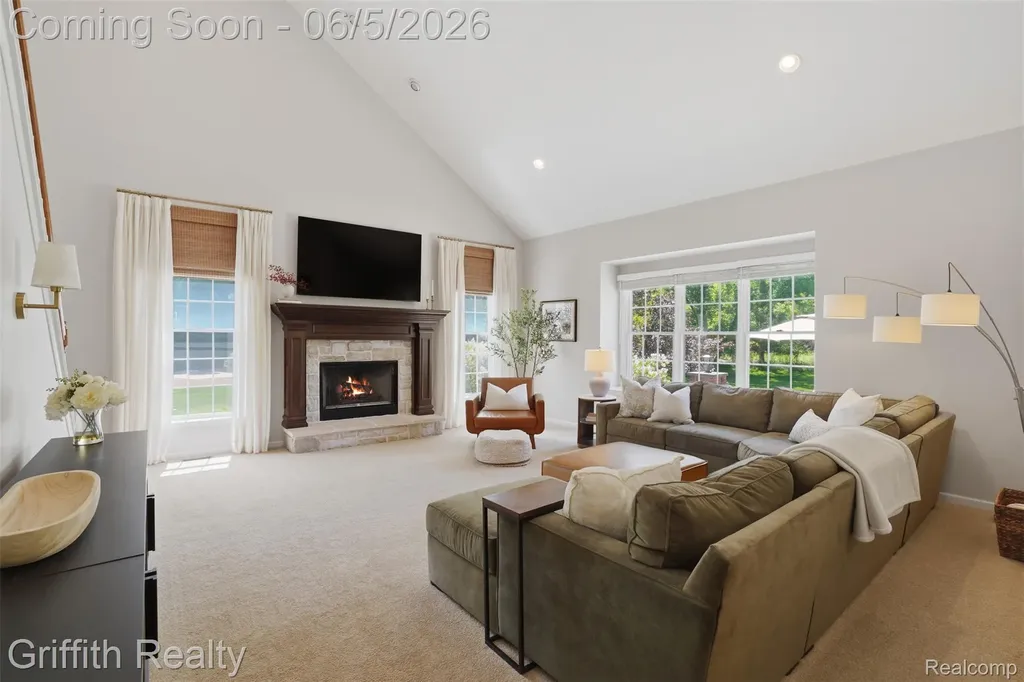 1543 Fairfax Court Milford Charter Township MI 48380