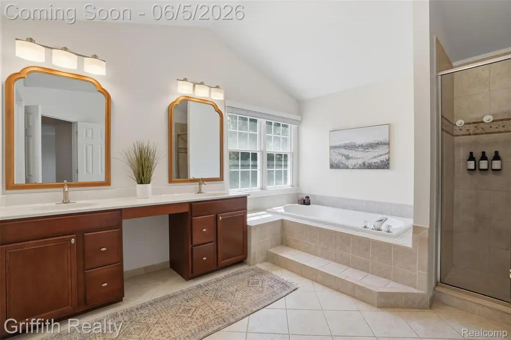 1543 Fairfax Court Milford Charter Township MI 48380