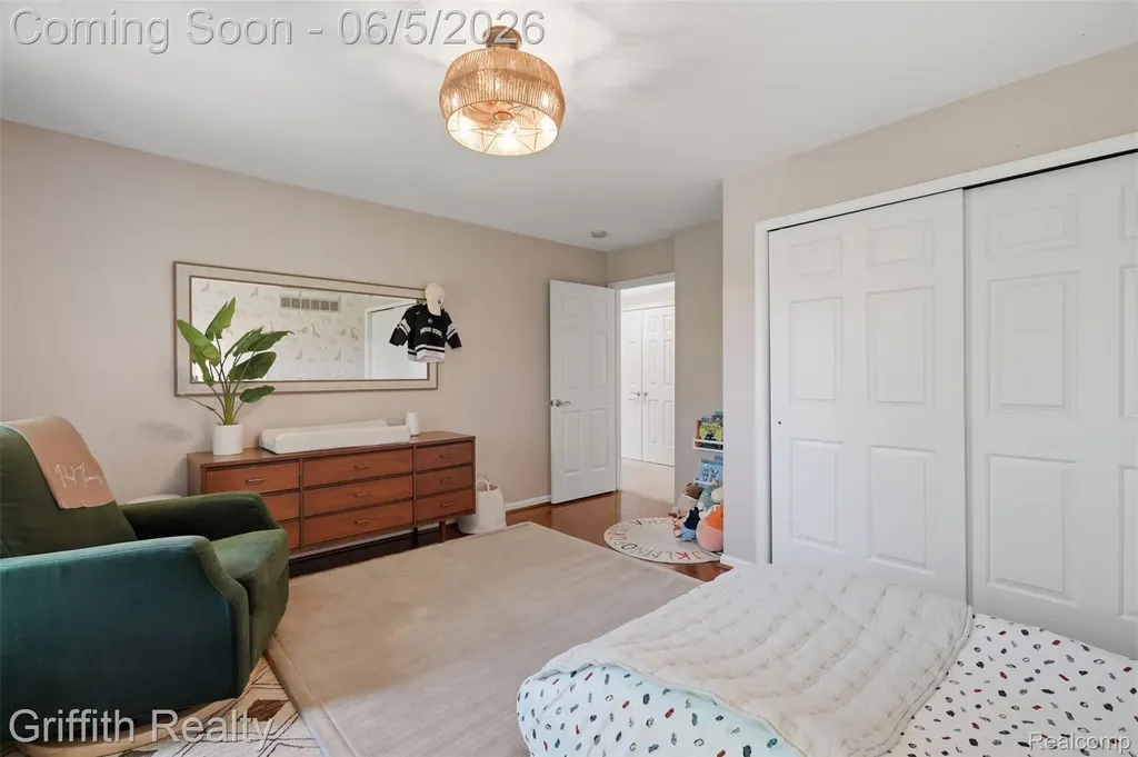 1543 Fairfax Court Milford Charter Township MI 48380