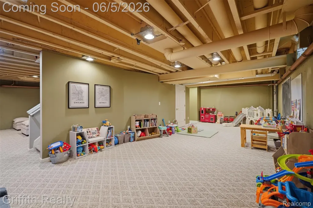 1543 Fairfax Court Milford Charter Township MI 48380