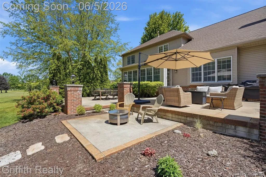 1543 Fairfax Court Milford Charter Township MI 48380