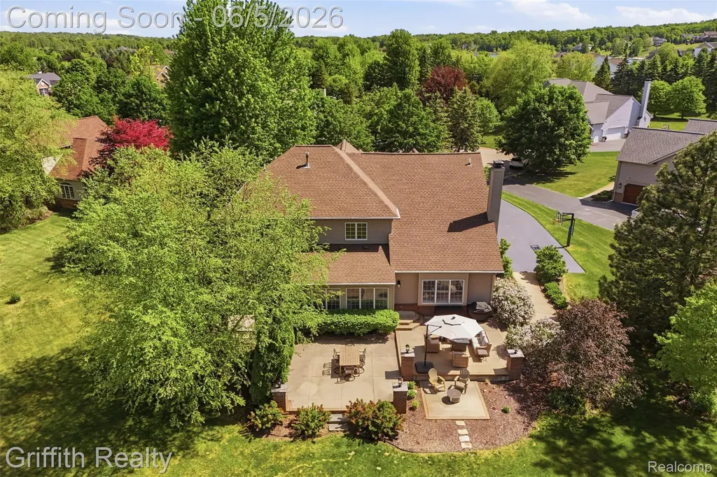 1543 Fairfax Court Milford Charter Township MI 48380