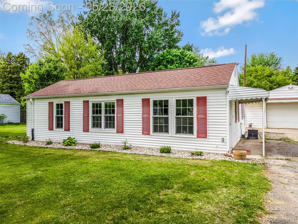 4431 E Mount Morris Road Genesee Charter Township MI 48458