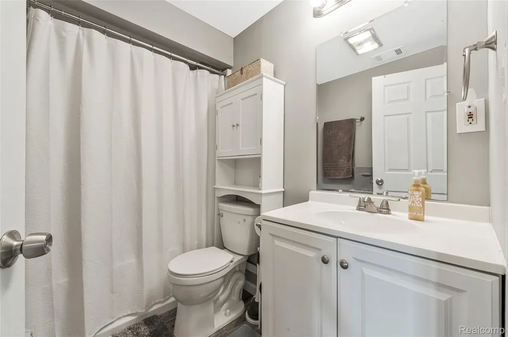4431 E Mount Morris Road Genesee Charter Township MI 48458