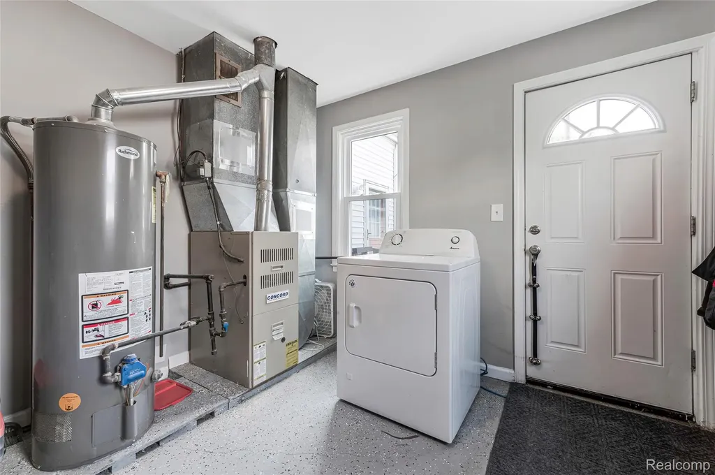 4431 E Mount Morris Road Genesee Charter Township MI 48458