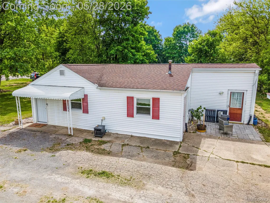 4431 E Mount Morris Road Genesee Charter Township MI 48458