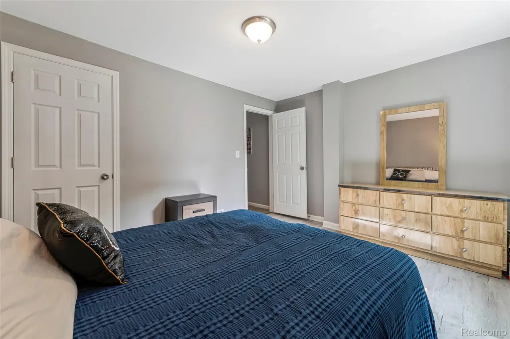 4431 E Mount Morris Road Genesee Charter Township MI 48458