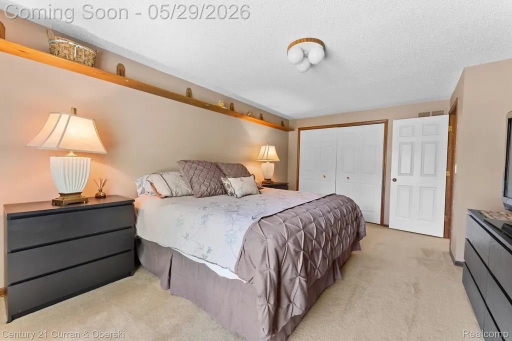 44962 Steeple Path Novi City MI 48375