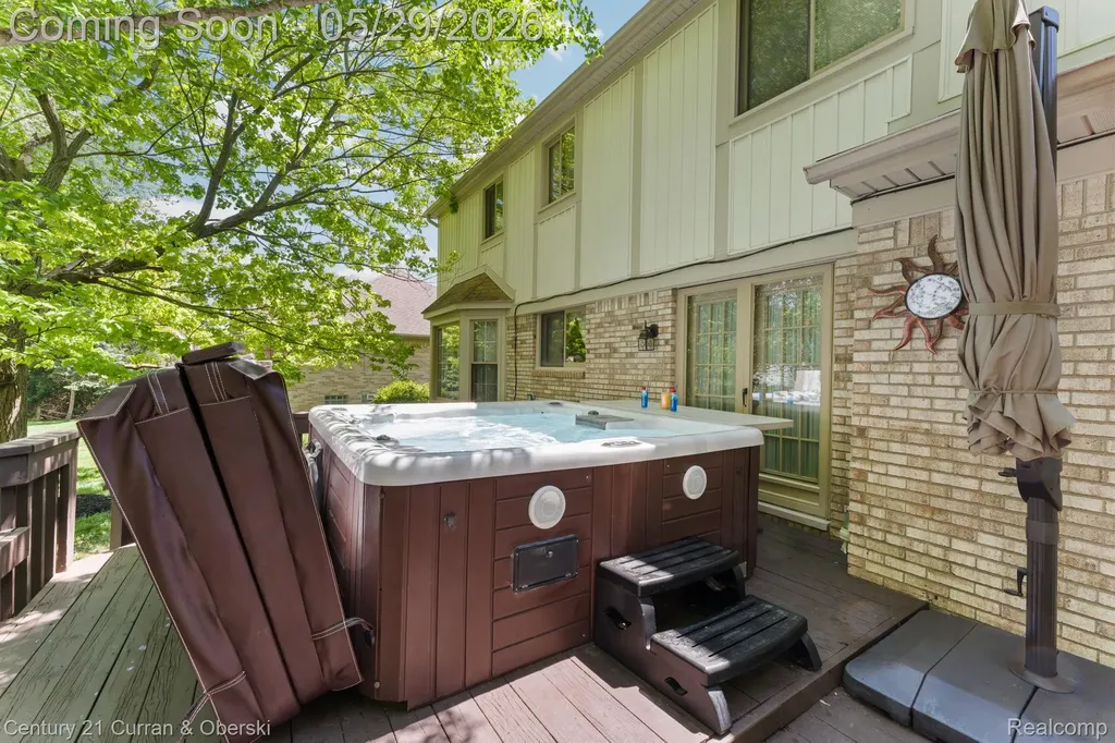 44962 Steeple Path Novi City MI 48375