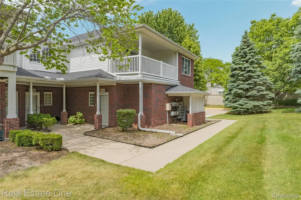 14286 Moravian Manor Circle Sterling Heights City MI 48312