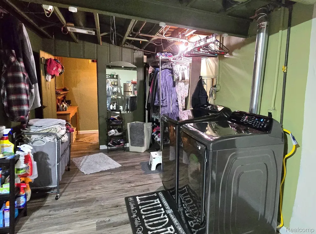 4300 Evans Street Wayne City MI 48184