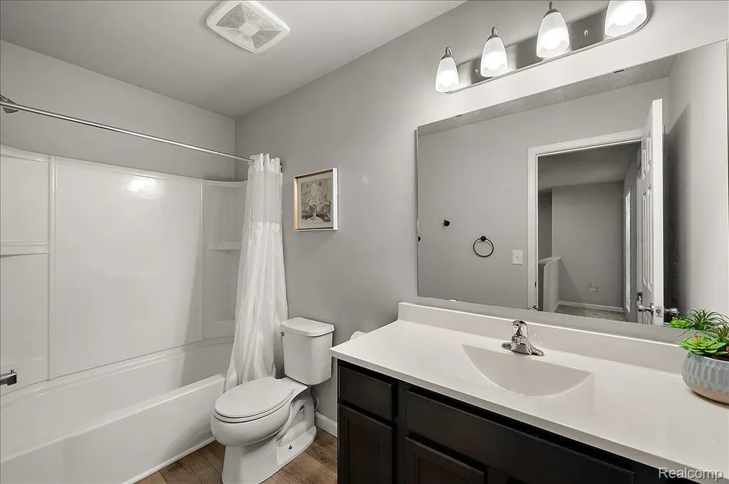 461 Golfside Drive Lapeer City MI 48446
