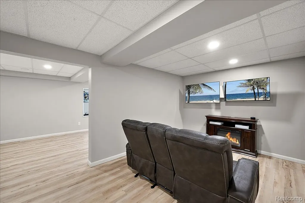461 Golfside Drive Lapeer City MI 48446