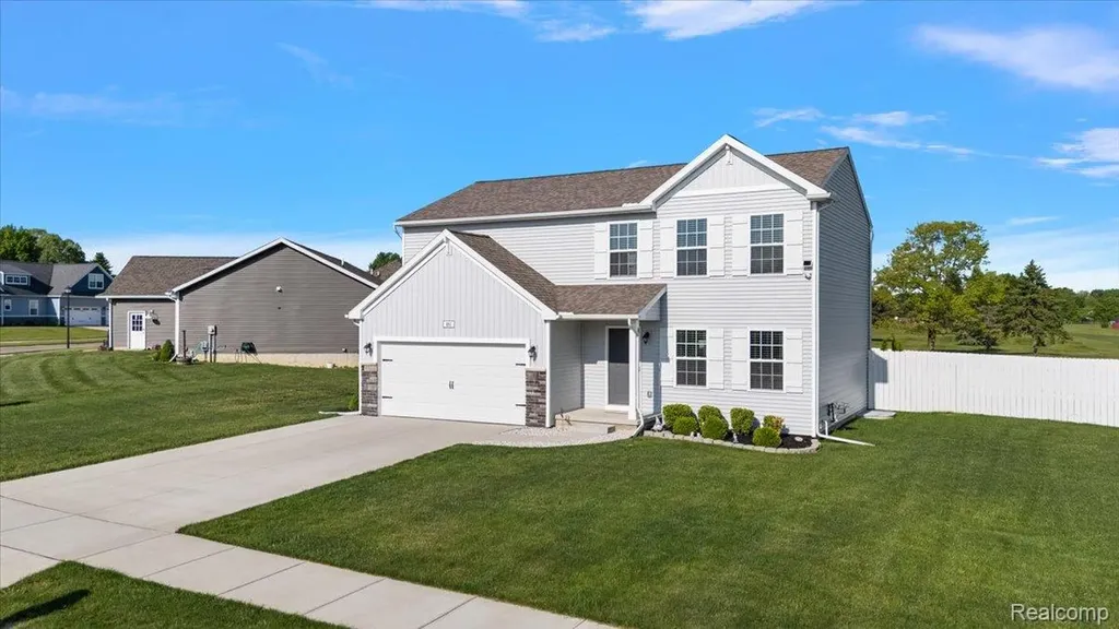461 Golfside Drive Lapeer City MI 48446